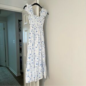 EUC Hill House Blue Botanical Ellie Nap dress